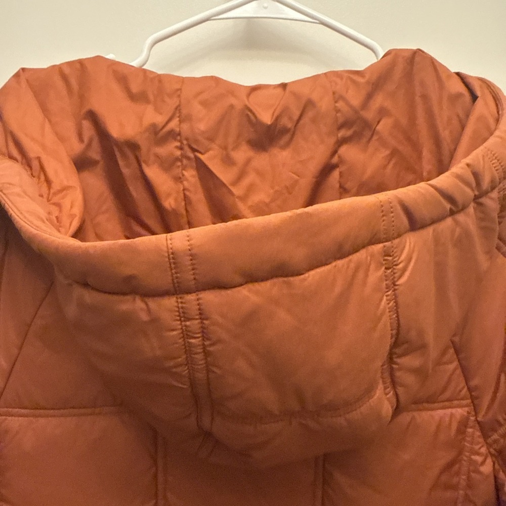 NWT Patagonia Lost Canyon Size L Insulated Hooded Coat Women's - Picture 14 of 16